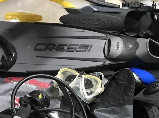 PRODUCT REVIEW MASKS, FINS & WETSUIT